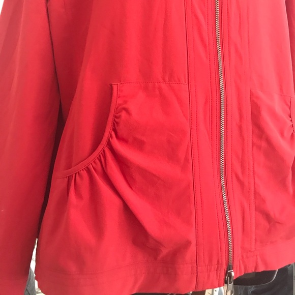 🌺.  ZENERGY Jacket🌺 - Picture 4 of 7